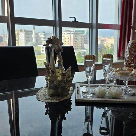 Amy'S Luxury Appartment Shkodër Buitenkant foto