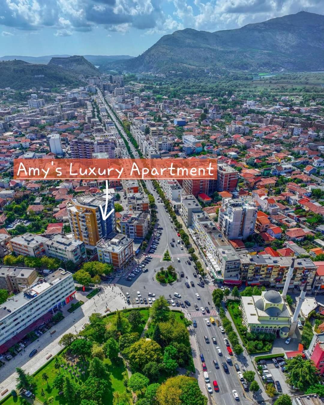 Amy'S Luxury Appartment Shkodër Buitenkant foto